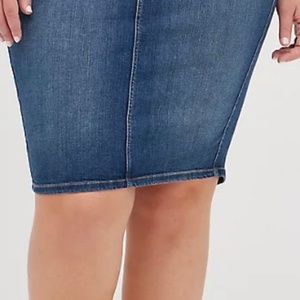 Torrid Denim Pencil Skirt Sx 1x